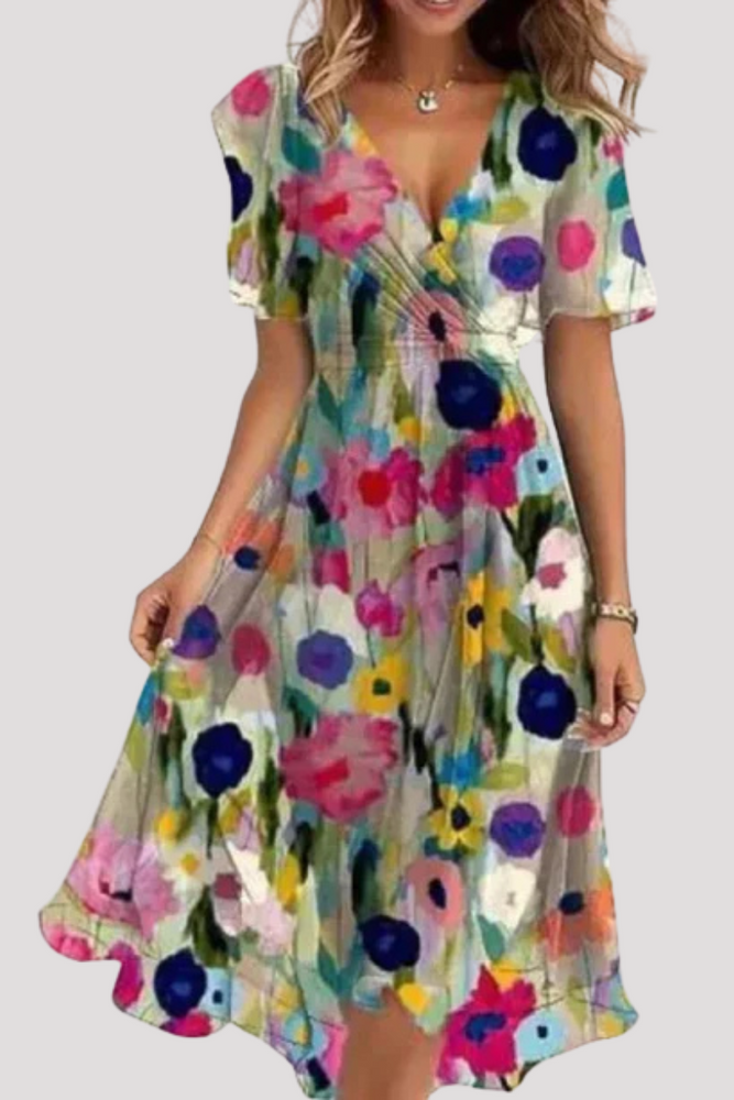 
                  
                    Nadia – Luchtige Chiffonjurk met Bloemenmotief
                  
                