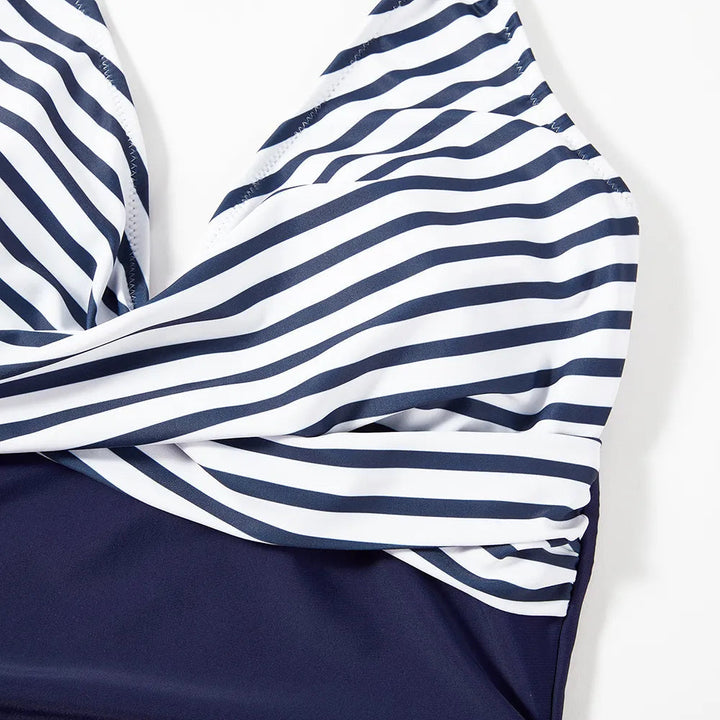 Halternek Damesbadpak - comfortabel en stijlvol