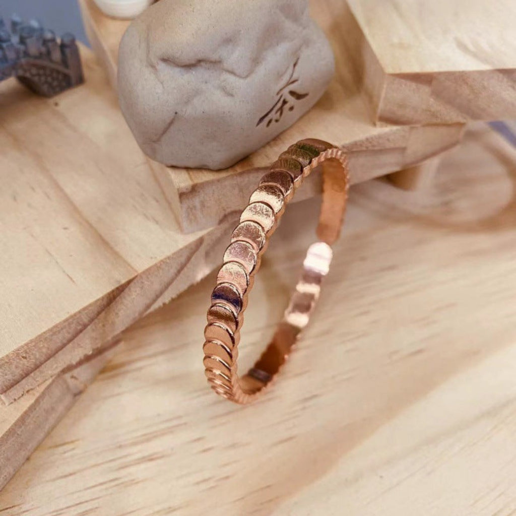 High-end Stepped Bracelet Shimmering Bangle For Women