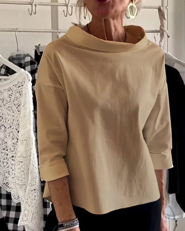 Casual Top met Brede Revers en Halve Col voor een Stijlvolle Look
