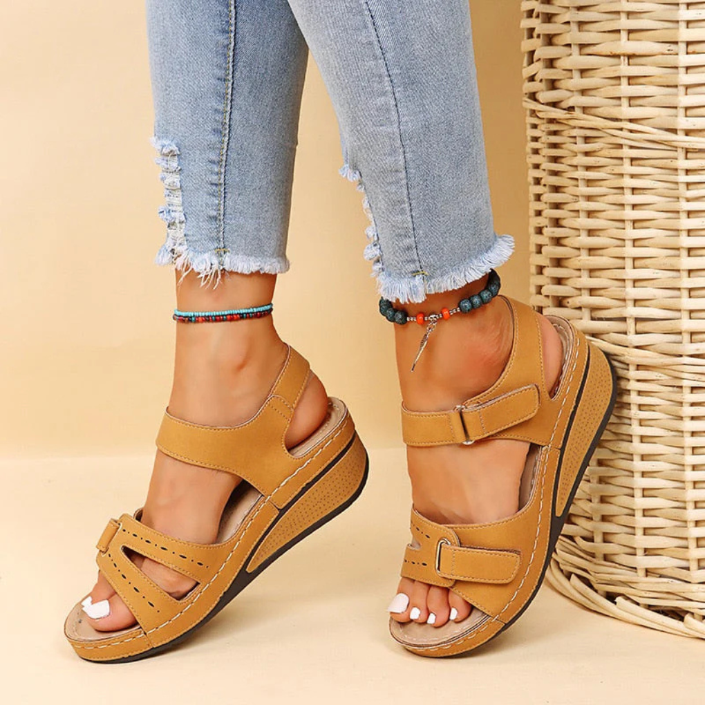 Sleehak Sandalen voor Dames met Klittenbandsluiting