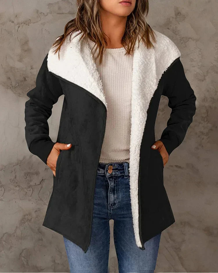 
                  
                    Lena - Dames Fleece Jas met Zakken - SkinzLine
                  
                