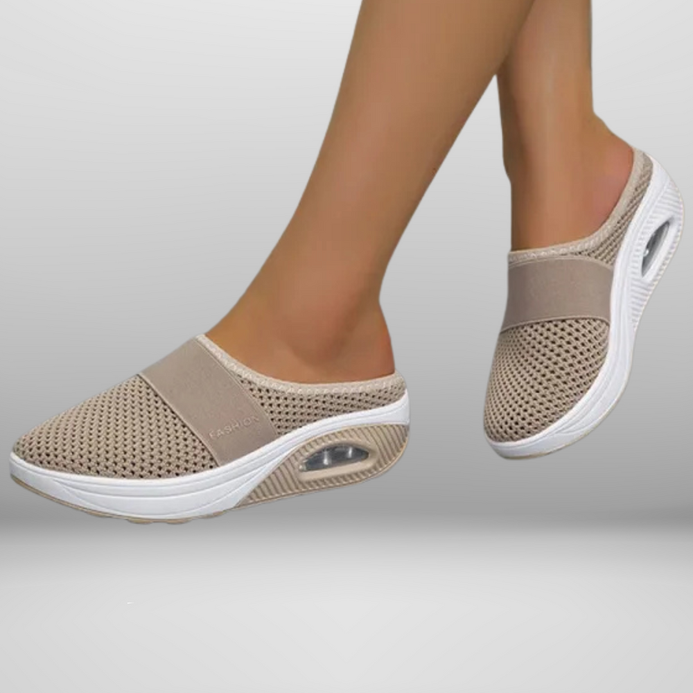 
                  
                    Miralyn – Orthopedische Slip-On Schoenen met Ademend Comfort en Stabiele Sleehak
                  
                