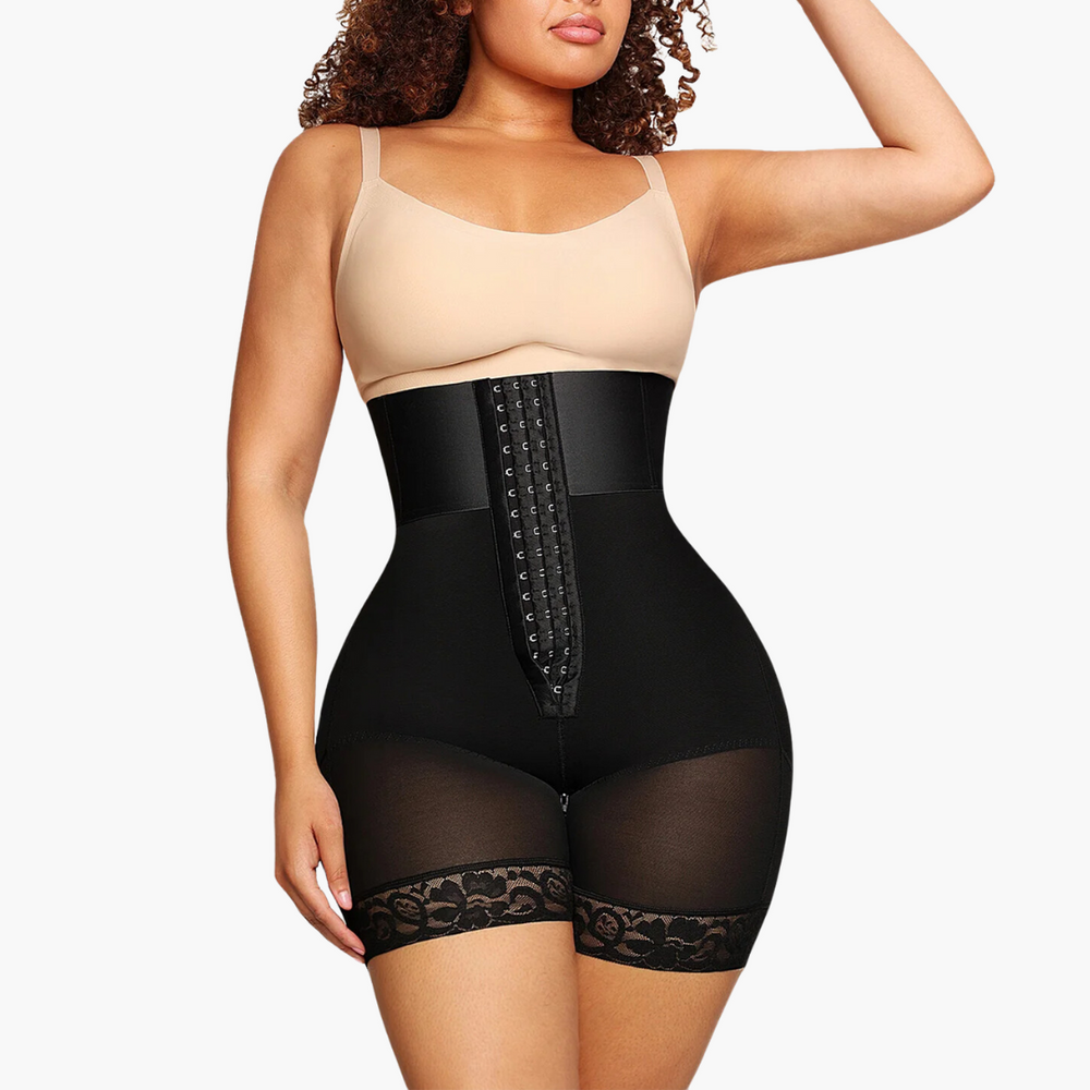 HOOG GETAILLEERD BODYSHAPER SHORT MET 3 RIJEN HAAKJES KORSET