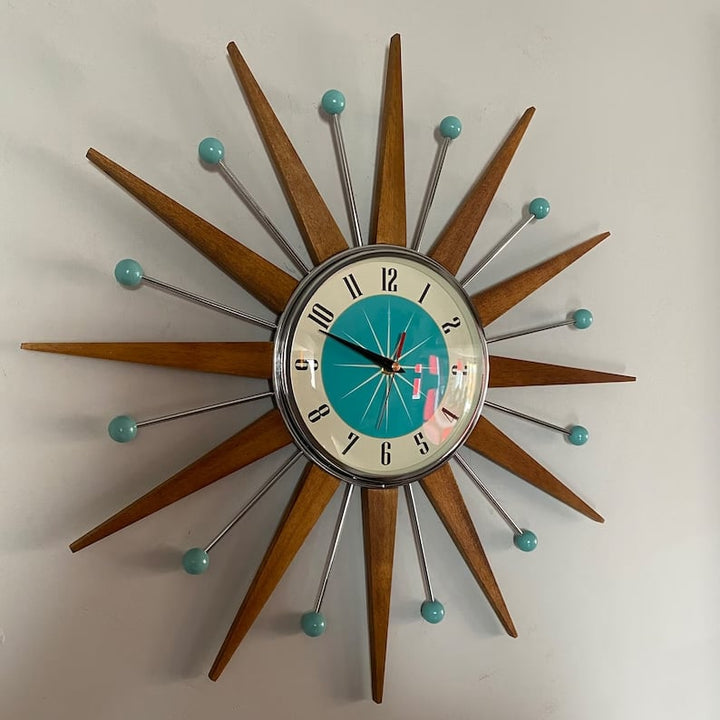 Handgemaakte wandklok in mid-century-stijl | Retro-wanddecoratie, stil & werkt op batterijen