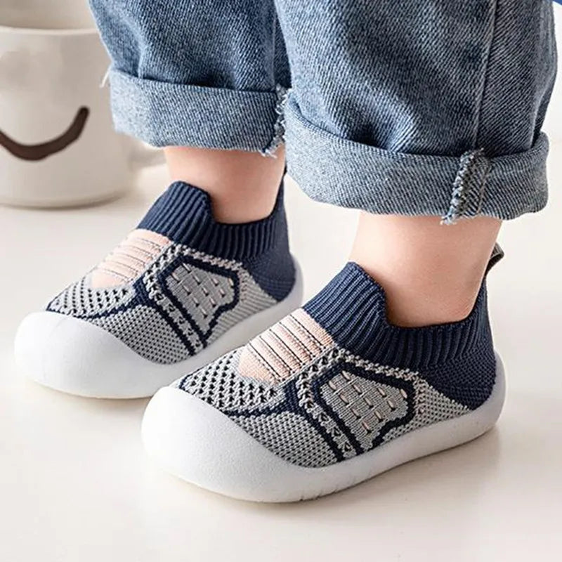Babyschoentjes met perfect passende elastische pasvorm, antislipzolen, ademend mesh, leeftijd 0-4