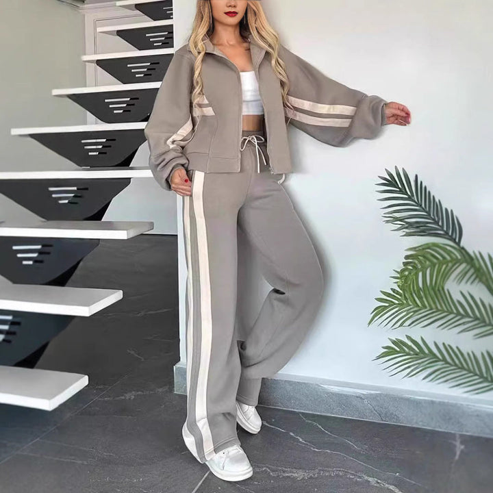 Fashion Two-piece Women's White Sports Suit Loose Sports Shirt Casual Pants Sets Sportswear Women Clothes Tracksuit Women Outfits