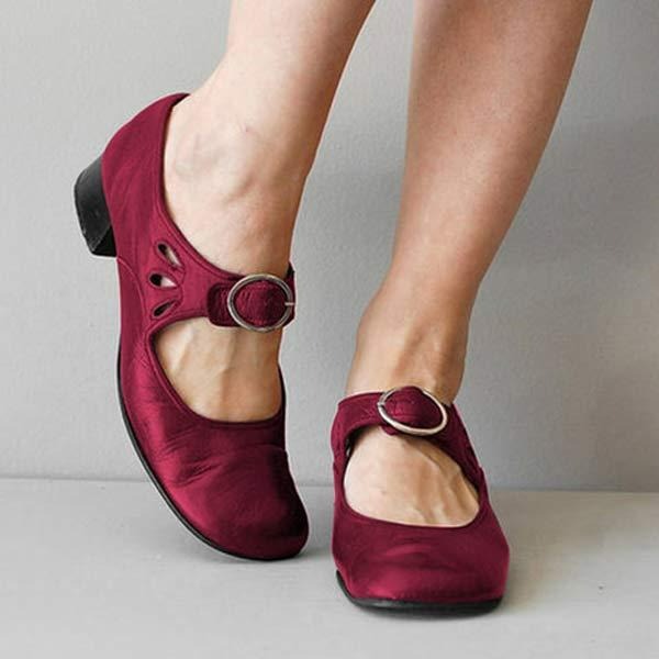 Leren damesschoenen met lage hakken