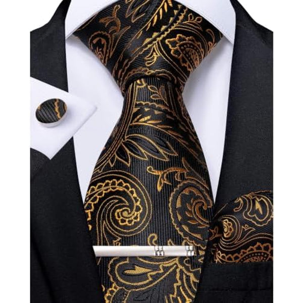 Herenset met paisleystropdas – edele accessoires voor bruiloften & evenementen