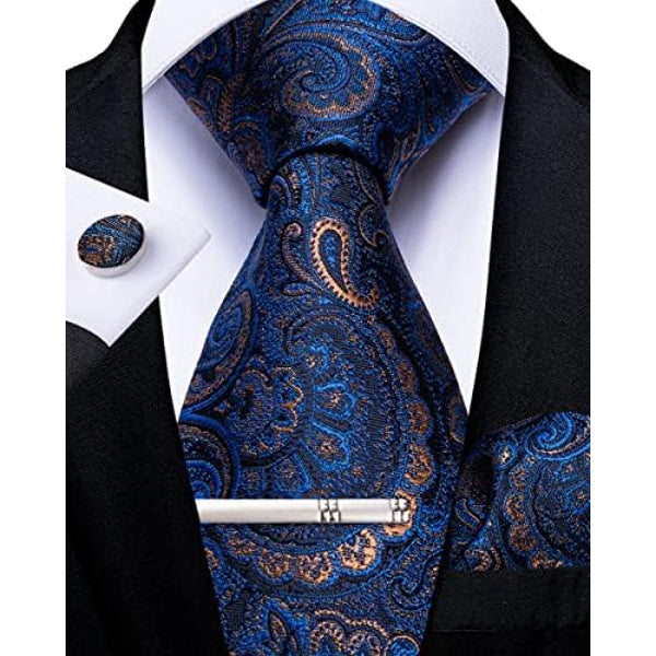 Herenset met paisleystropdas – edele accessoires voor bruiloften & evenementen