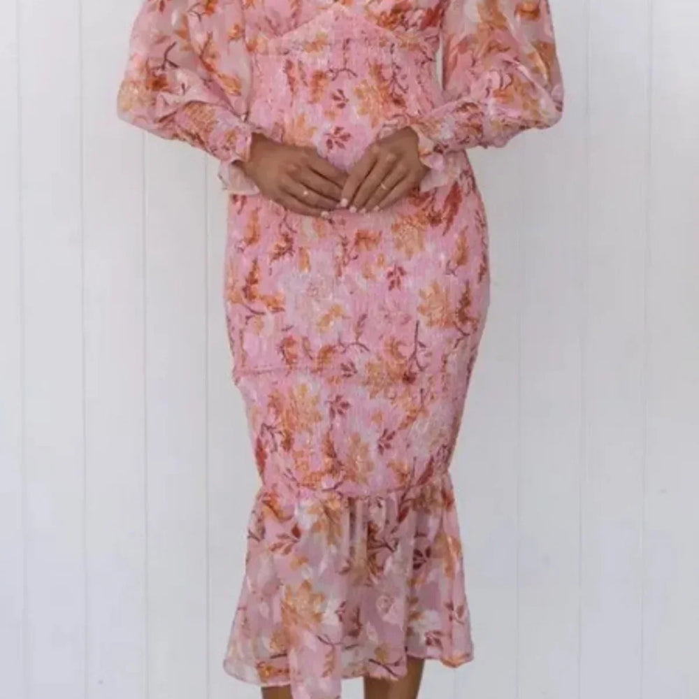 
                  
                    Mira – Bloemenprint Midi Jurk voor Lente en Zomer
                  
                