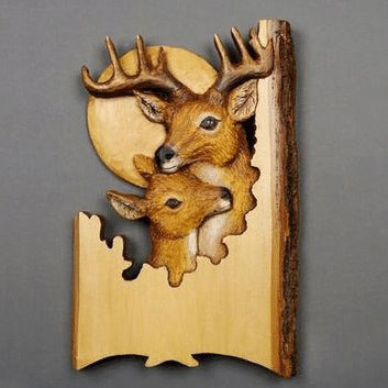 Handgesneden Houten Wanddecoratie in Diervorm