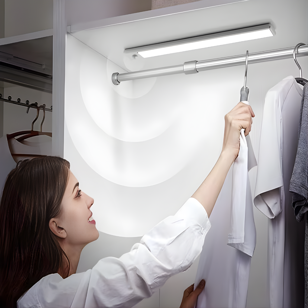 Oplaadbare LED-kastverlichting met sensor