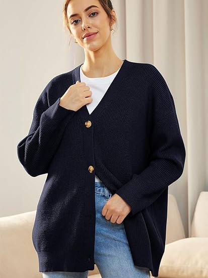 Oversized damesvest met V-hals en knoopsluiting