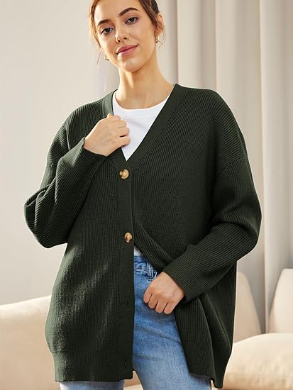 Oversized damesvest met V-hals en knoopsluiting