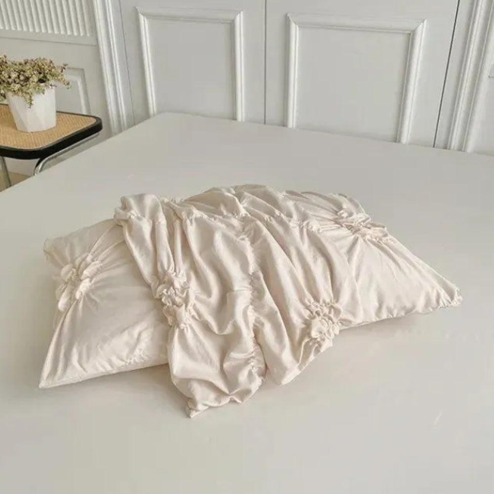 Luxe Dekbedovertrekset met Pinch Pleat Design