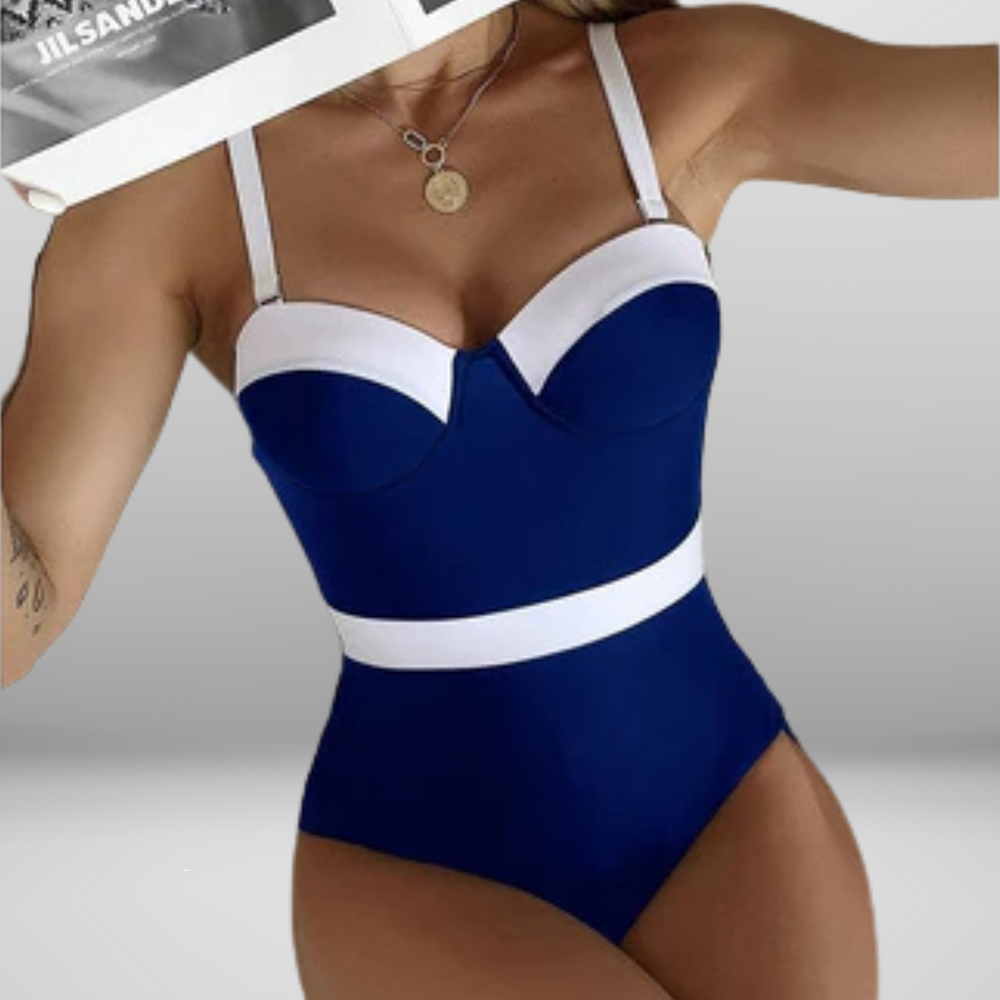 
                  
                    Alvarine – Shaping Badpak
                  
                