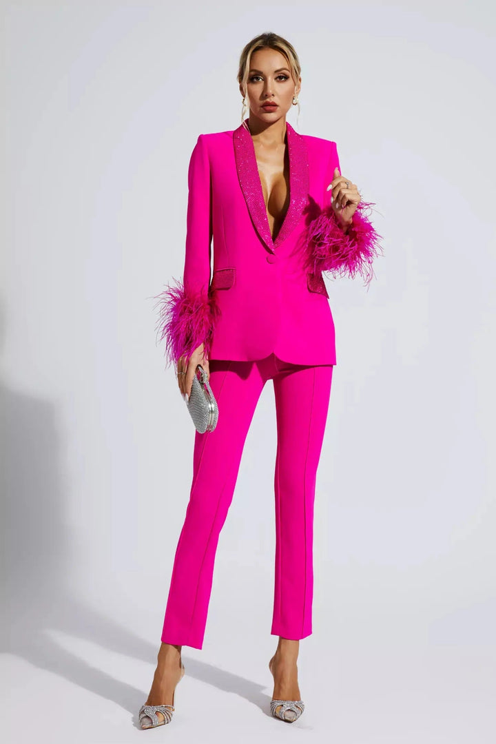 Eva – Damesblazer met diamantdetails en verenaccenten (alleen top)