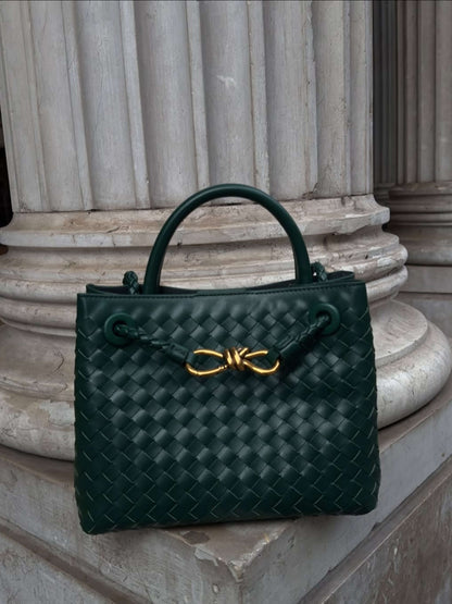 Geweven handtas Klein – Compacte en Stijlvolle Gevlochten Tas