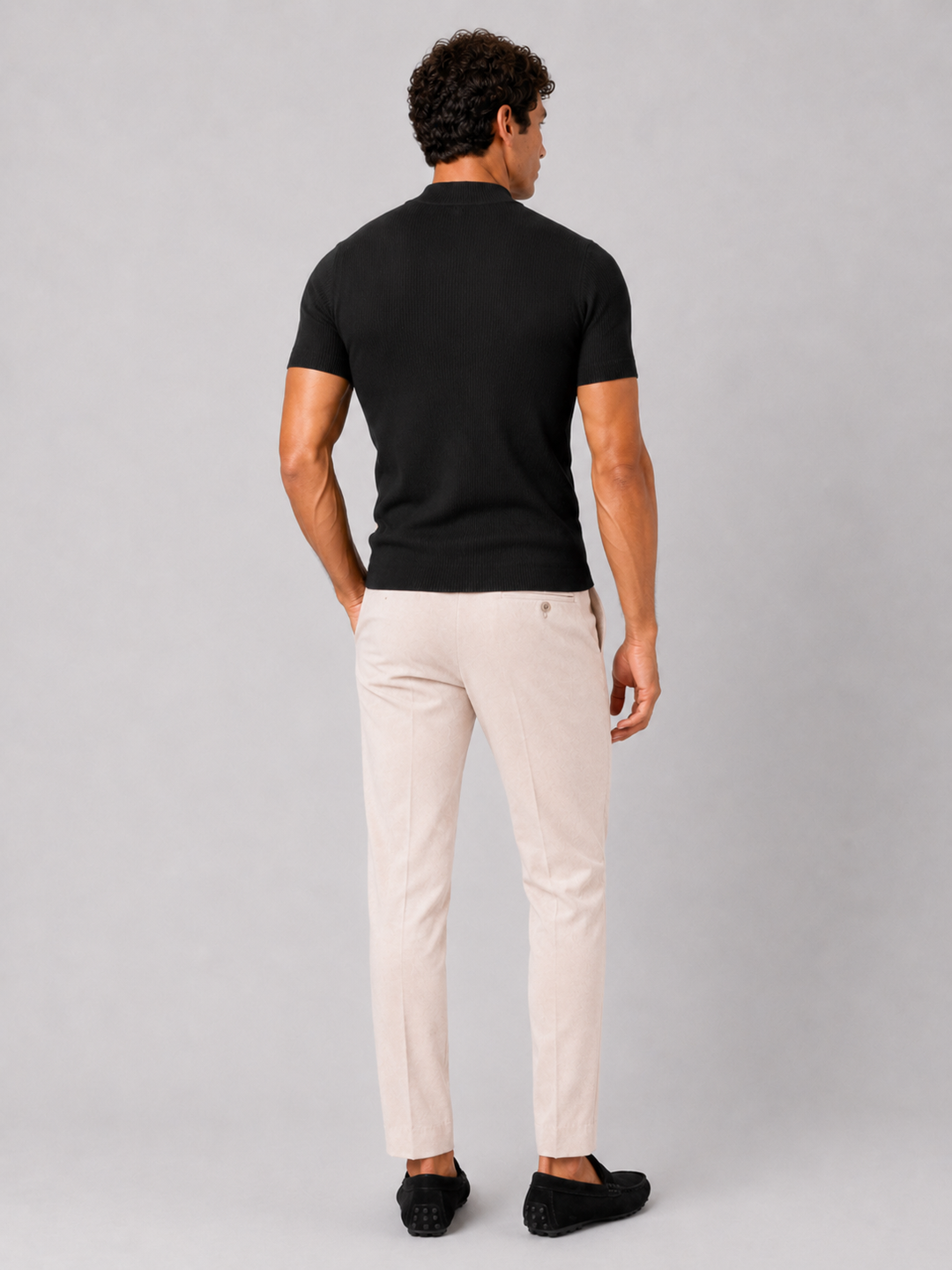 Geribd heren-T-shirt met opstaande kraag – aansluitende stretch top met korte mouwen