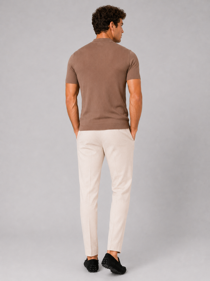 Geribd heren-T-shirt met opstaande kraag – aansluitende stretch top met korte mouwen