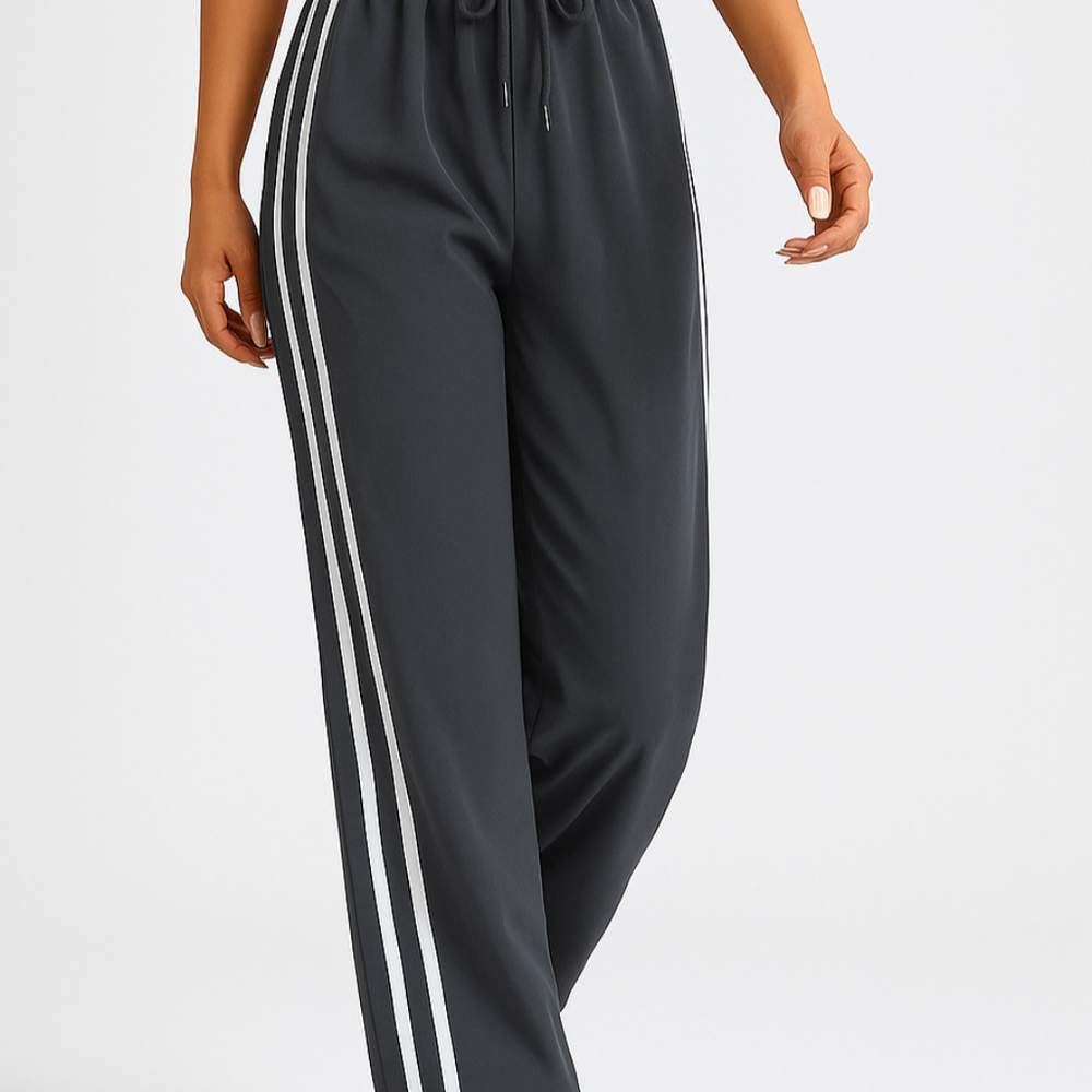 
                  
                    Navyrex – Sportieve Joggingbroek met Contrasterende Zijstrepen
                  
                