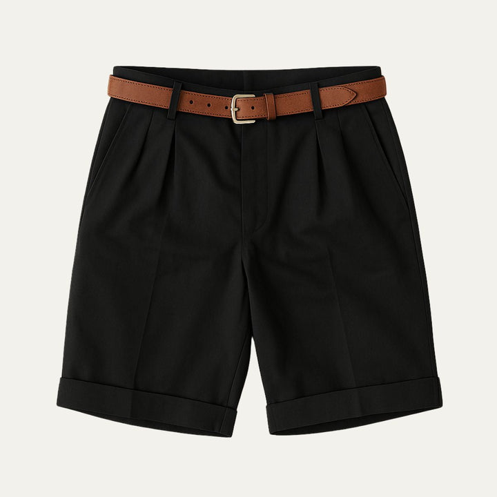 Klassieke chinoshort voor heren met dubbele plooi en omgeslagen zoom.