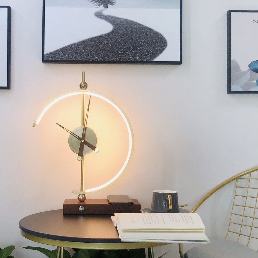 AuraTijd™ | Luxe Lamp-Klok en Oplader