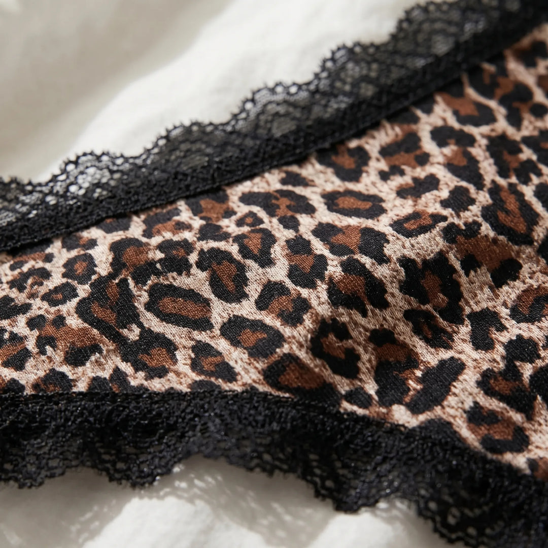 FelurnaLeopard Print Lace-Trim Brief