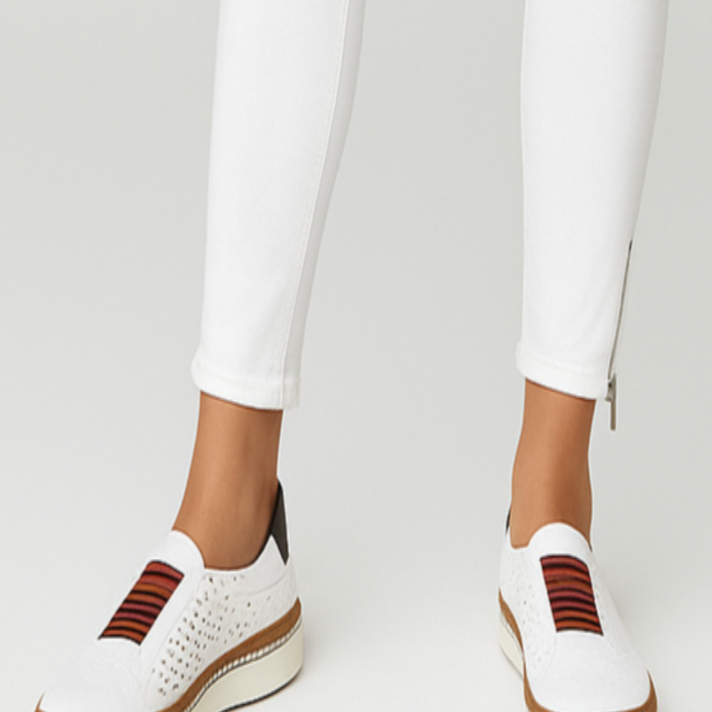 
                  
                    Ferola – Orthopedische Dames Schoenen met Stevige Ondersteuning en Casual Stijl - SkinzLine
                  
                