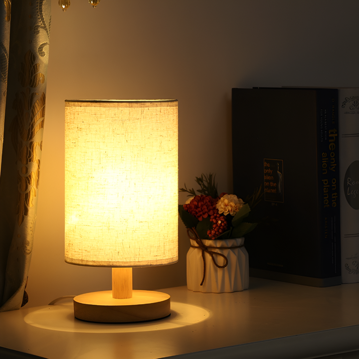 Moderne houten nachtkastlamp