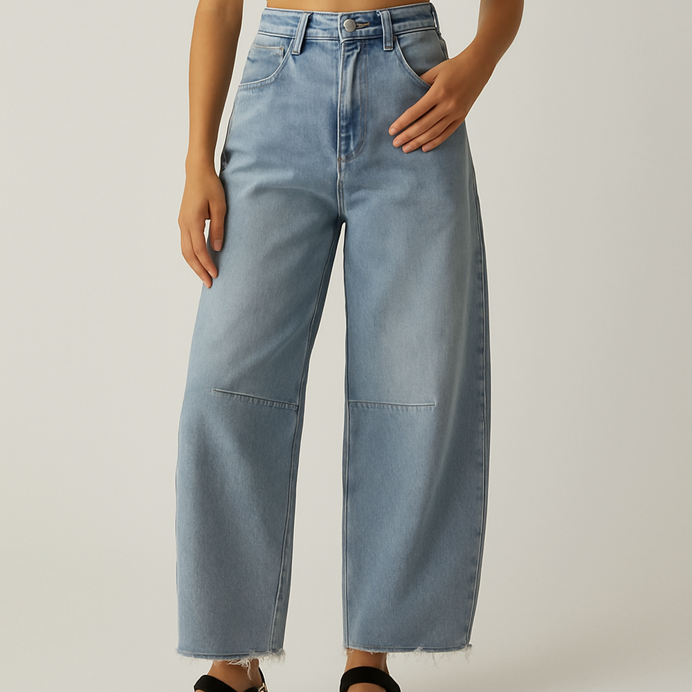 
                  
                    Fransia – Wijde Damesjeans met Hoge Taille en Fransige Zoom
                  
                
