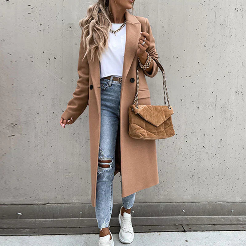 
                  
                    Alina - Stijlvolle Lange Jas met Knopen - SkinzLine
                  
                