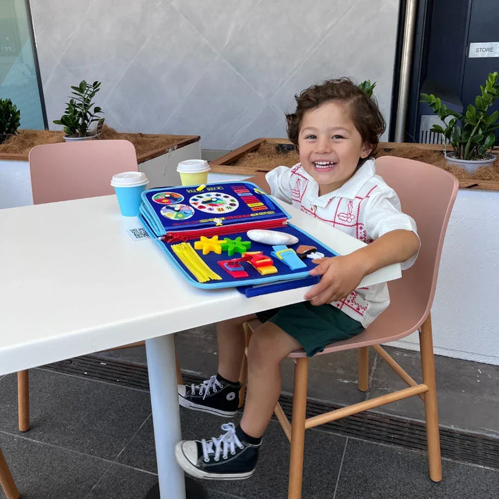 Montessori-leerboek – zelfstandigheid bij kinderen bevorderen