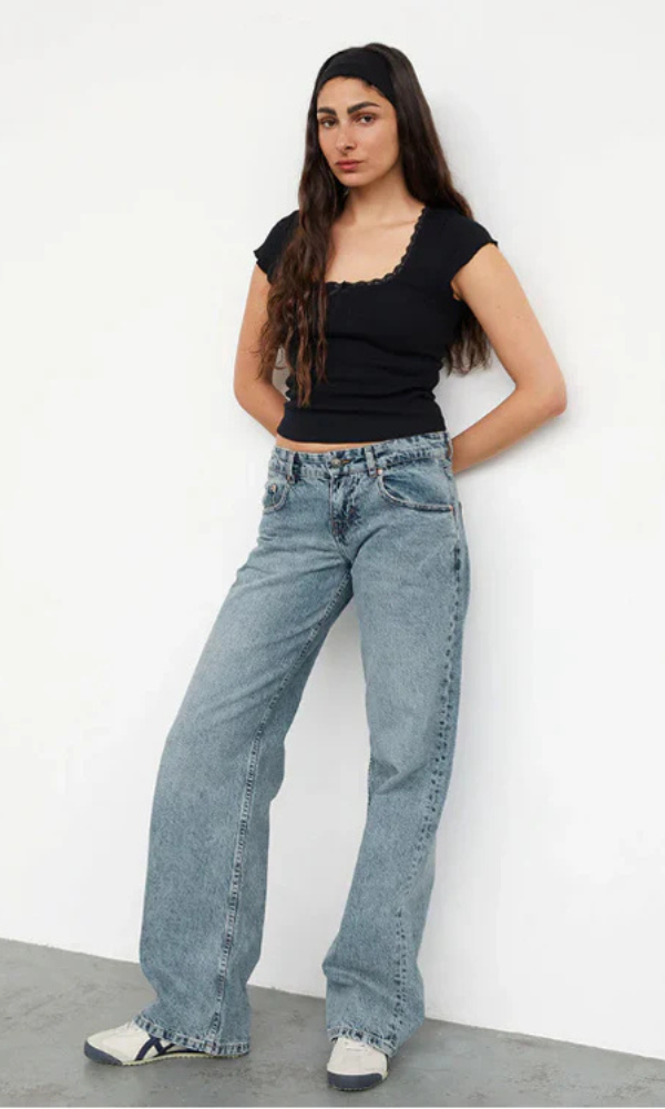 Low Rise Straight-Leg Dames Jeans met Vintage Wassing