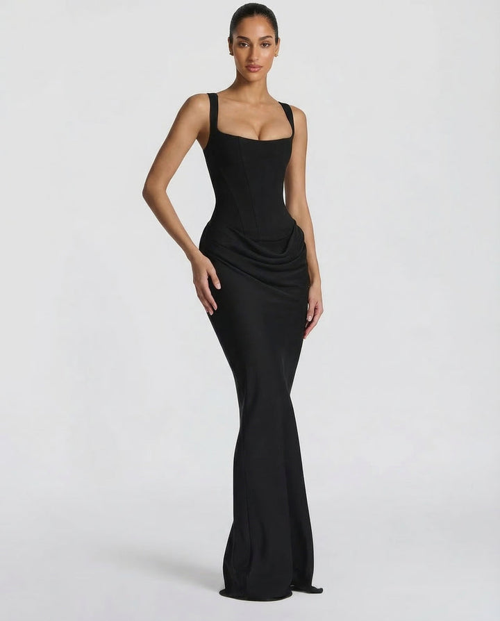 Corset-maxi-jurk met gedrapeerde rok en vetersluiting op de rug.
