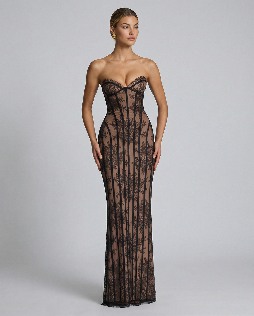 Strapless maxi-jurk met bloemenkant en korset