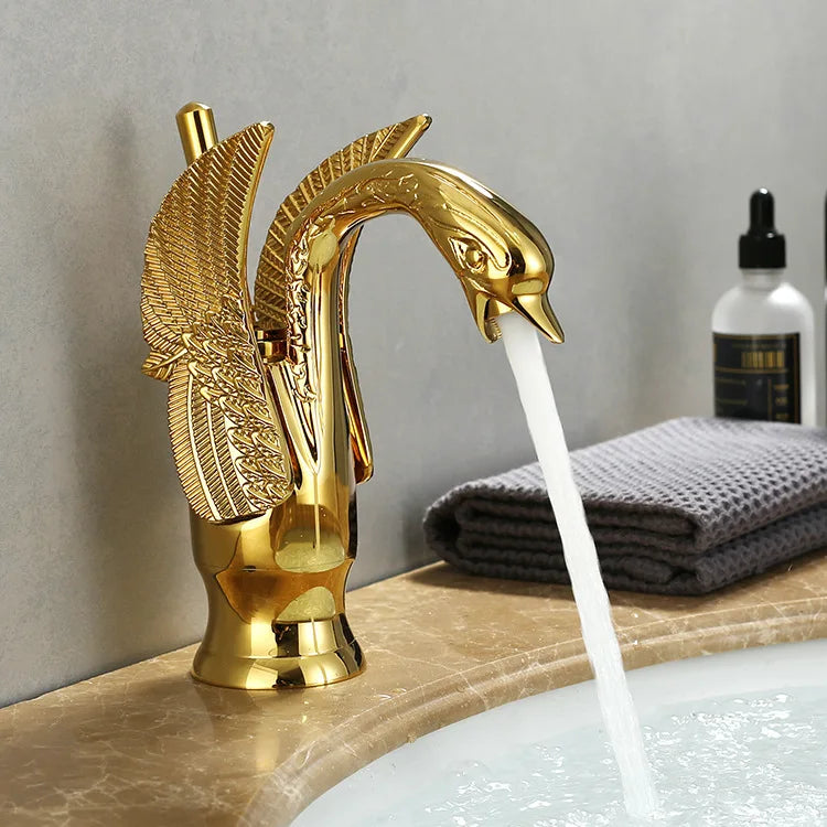 Enkele Wastafelkraan in Goud Swan