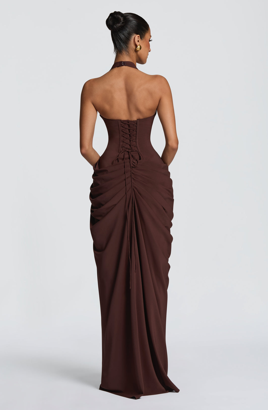 Linde maxi-jurk met halternek, korsetbovenstuk en chiffon rok