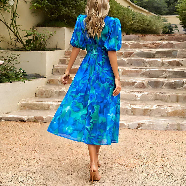Floretta – Trendy Bloemenjurk met Vloeiende Pasvorm