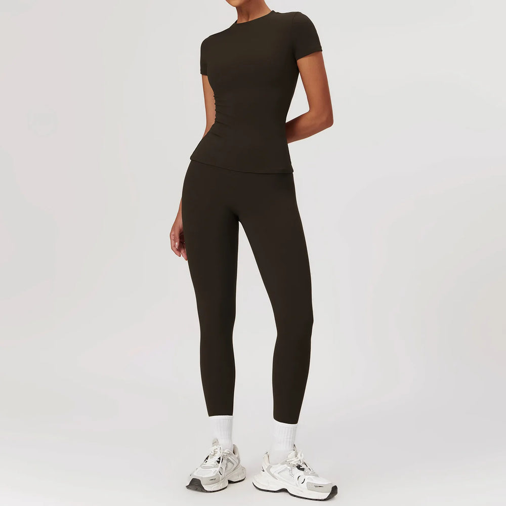 
                  
                    Tweedelige Sportset Legging en T-shirt Top voor Dames
                  
                