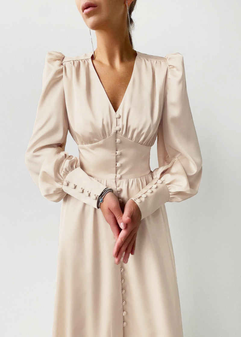 Elegante satijnen V-hals maxi-jurk voor dames Tijdloze elegantie met een moderne touch