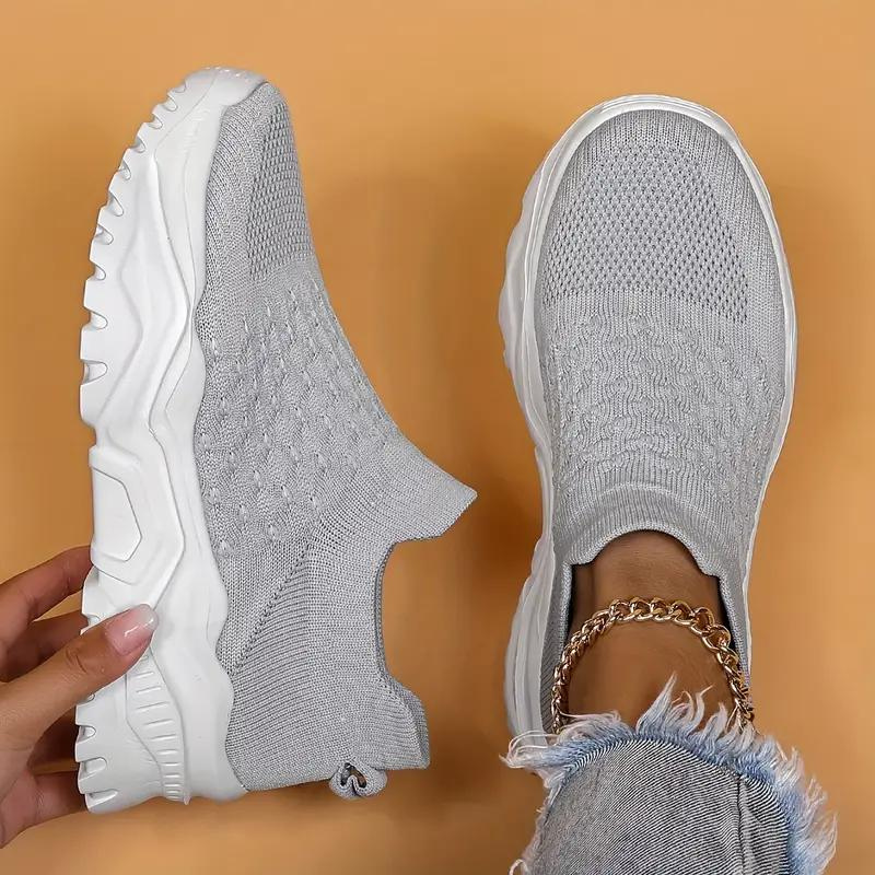 
                  
                    Runvella – Dames Slip-On Sneakers met Ondersteunend Comfort en Veelzijdige Stijl
                  
                