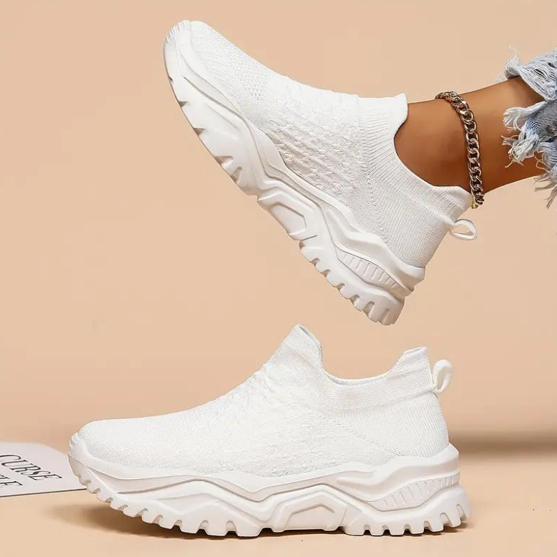 
                  
                    Runvella – Dames Slip-On Sneakers met Ondersteunend Comfort en Veelzijdige Stijl
                  
                