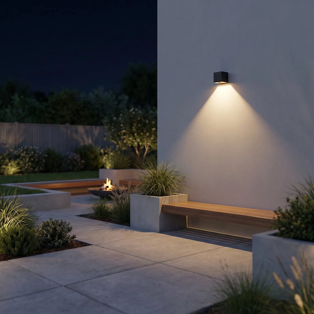 SolumixSolar-Powered LED Outdoor Wall Light