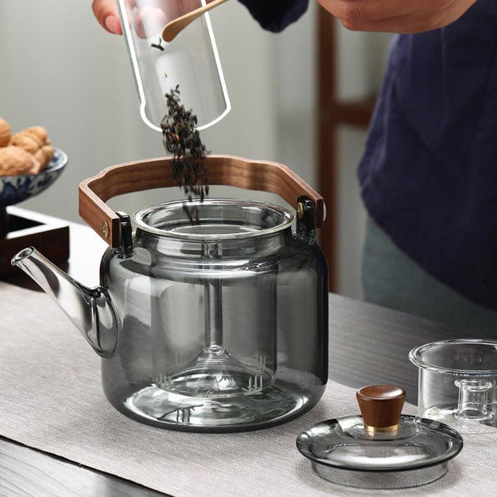 Glazen theepot met houten deksel en filter – 1,2 liter, gerookt glas en hout voor een elegante theedegustatie-ervaring