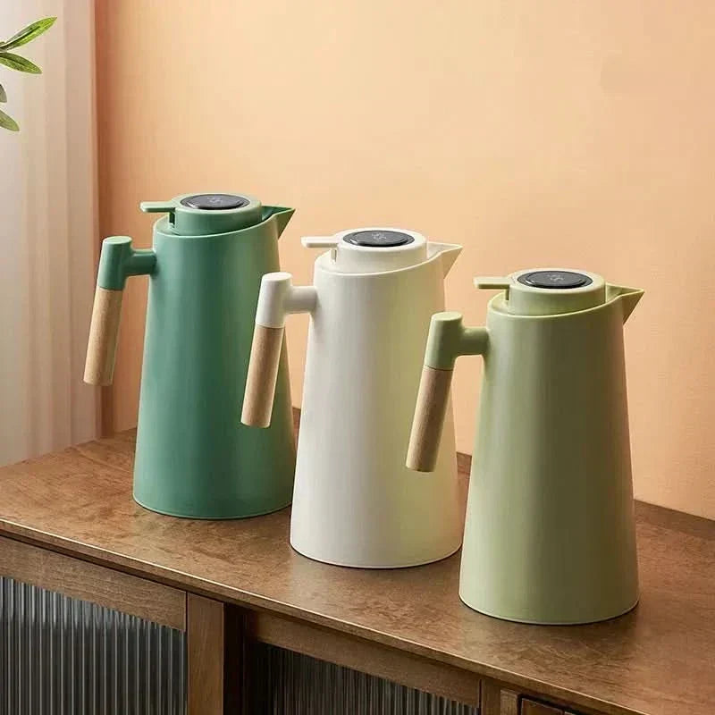 Thermoskan 1 liter met temperatuurdisplay in de dop en lekvrije tuit