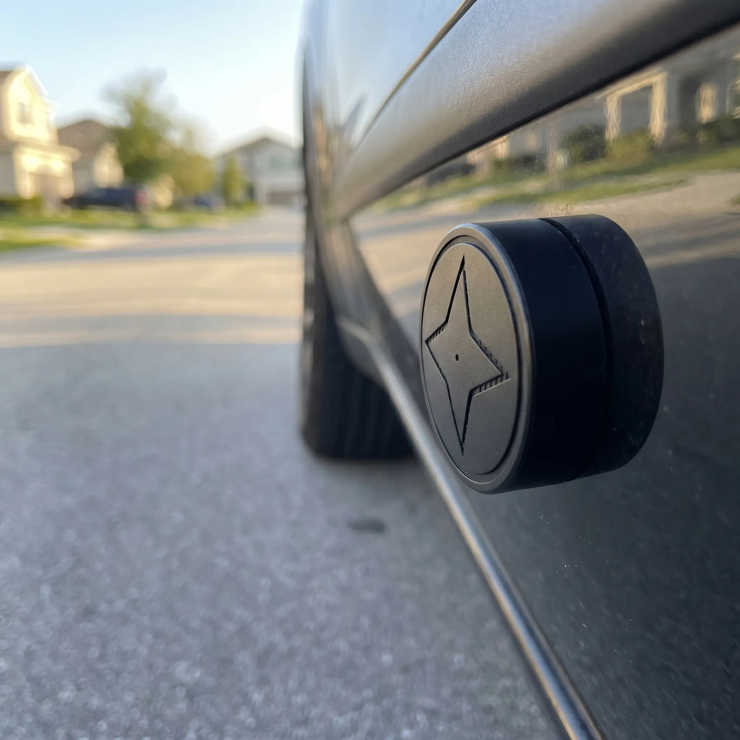 TracklixCompact Magnetic GPS Tracking Device