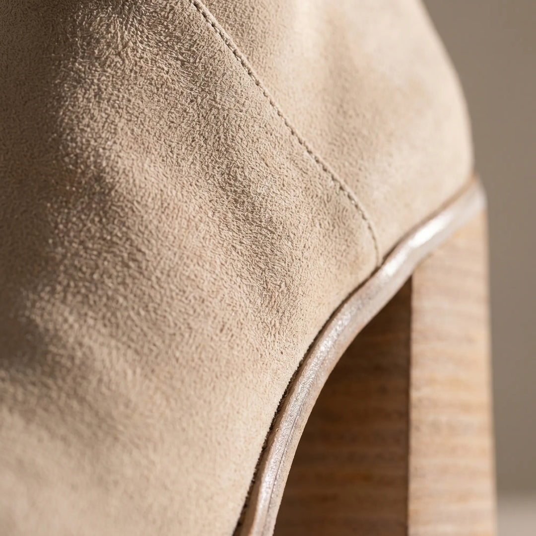 VelurraKnee-High Block Heel Boot
