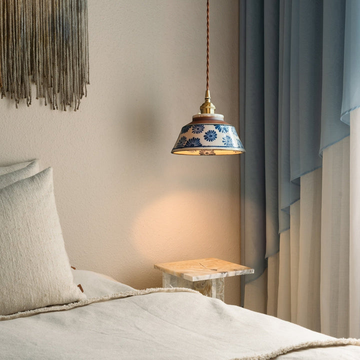 Vintage handbeschilderde keramische hanglamp met stoffen snoer